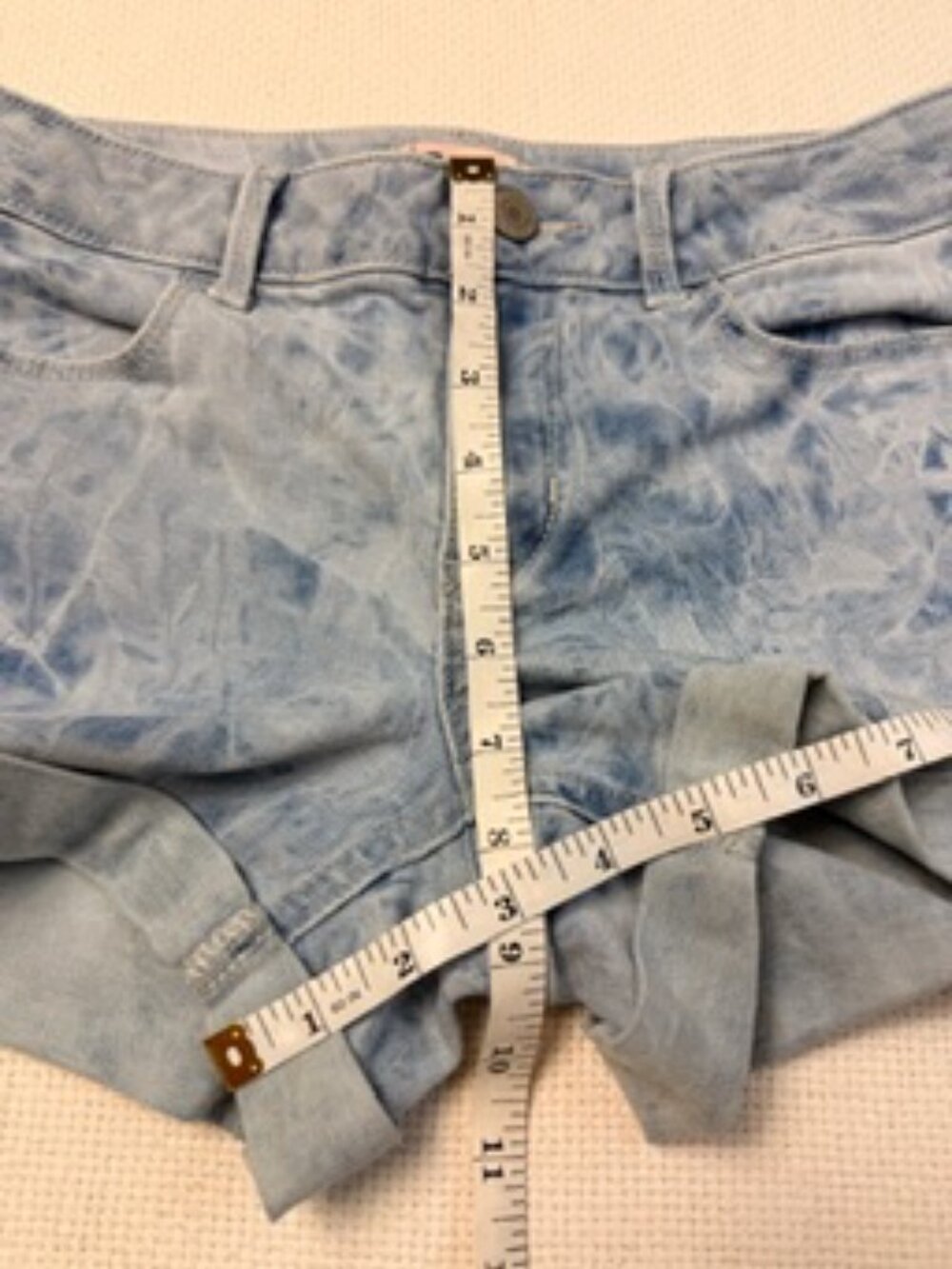 SO Juniors Size 14 Acid Wash Denim Shorts High Rise Rolled Cuff Stretch Blue - Picture 4 of 8